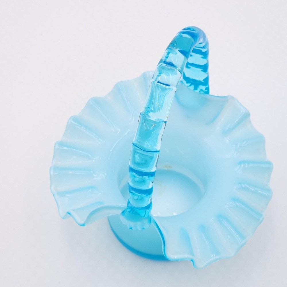 Fenton Turquoise Opalescent Top Hat Basket Blue Bamboo Handle 1950s - Picture 5 of 9
